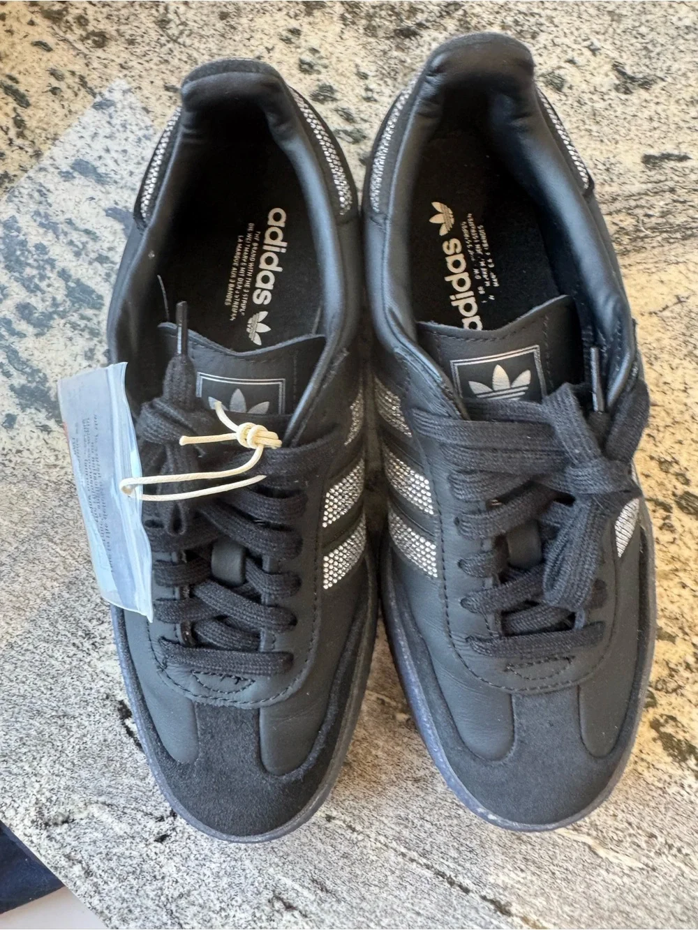 adidas ships well